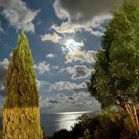 Holiday home View House With Jacuzzi Saint-Raphael (Var)